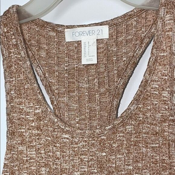 Forever 21 Brown Essential cropped Tank Top - Picture 2 of 6